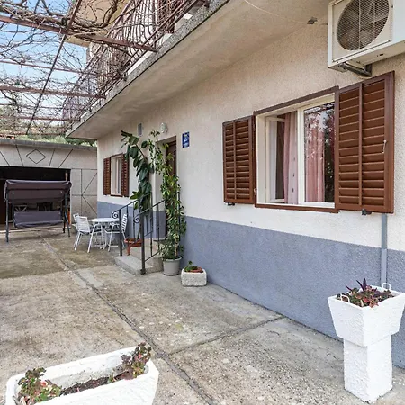 Apartamento 1 Bedroom Cozy In *